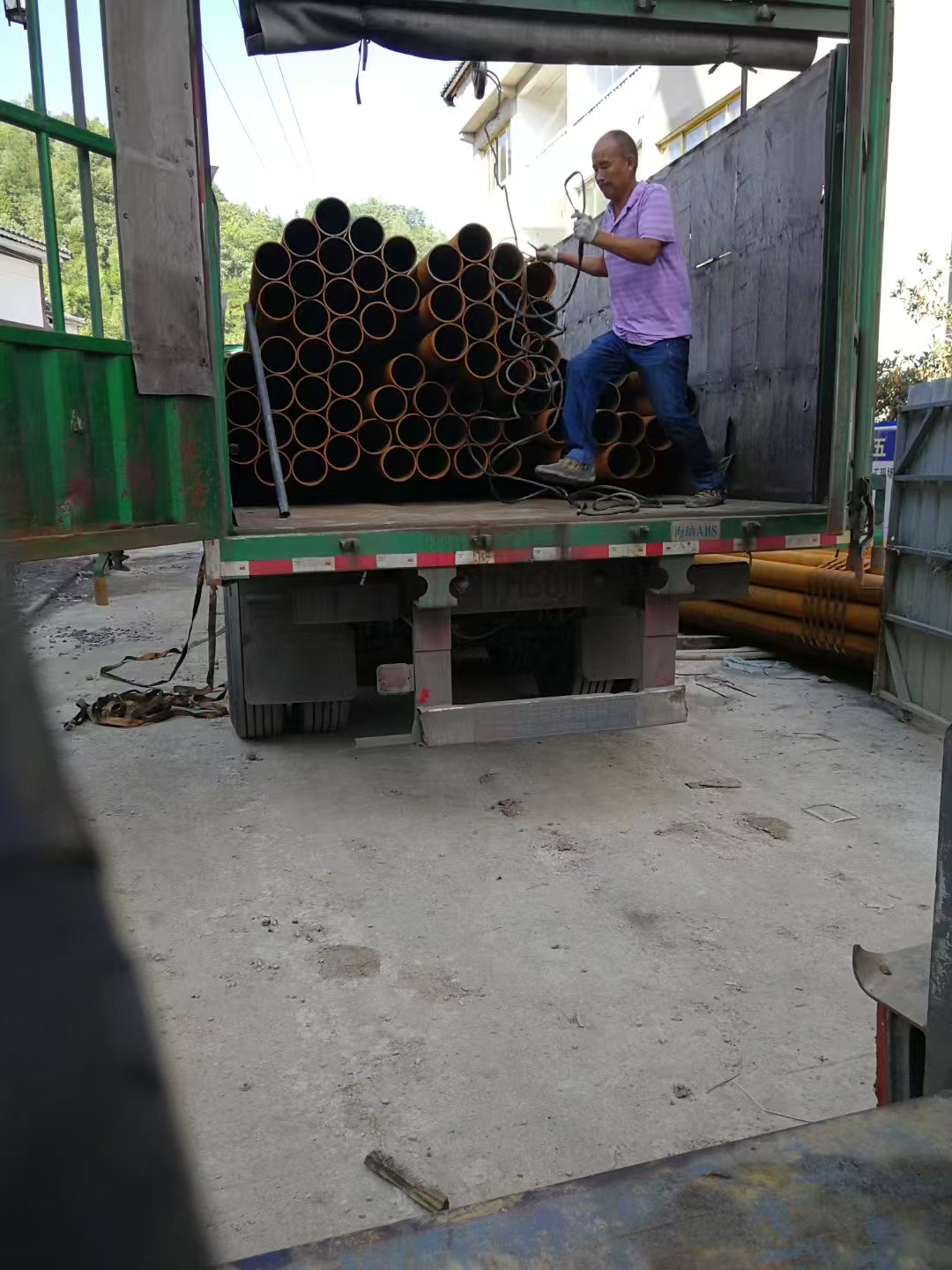 长武房屋地基下沉倾斜加固扶正